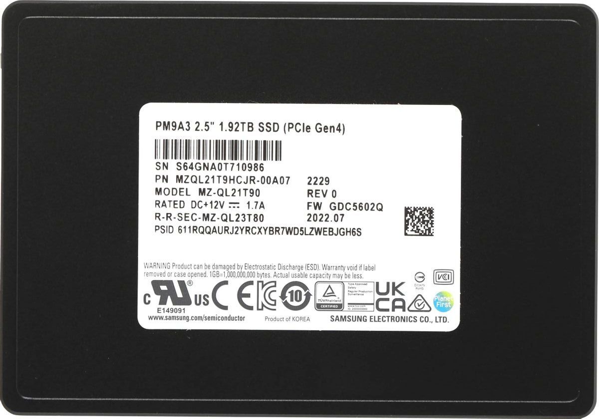 SSD Накопитель 1920GB Samsung PM9A3 SATA 3— фото №0